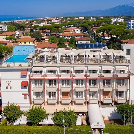 Hotel Nuova Sabrina Марина-ди-Пьетрасанта Экстерьер фото
